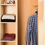 Ibis Barcelona Santa Coloma 2*