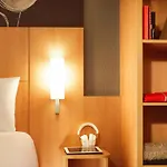Ibis Barcelona Santa Coloma